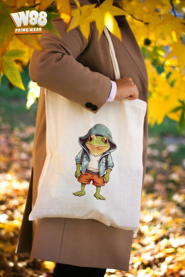 Casual Frog Tote Bag