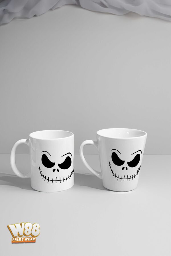 Creepy Grin - Mug