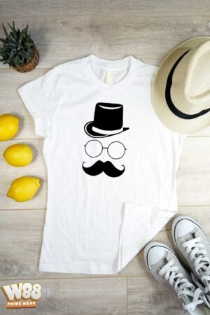 Gentleman’s Essentials - T-Shirt