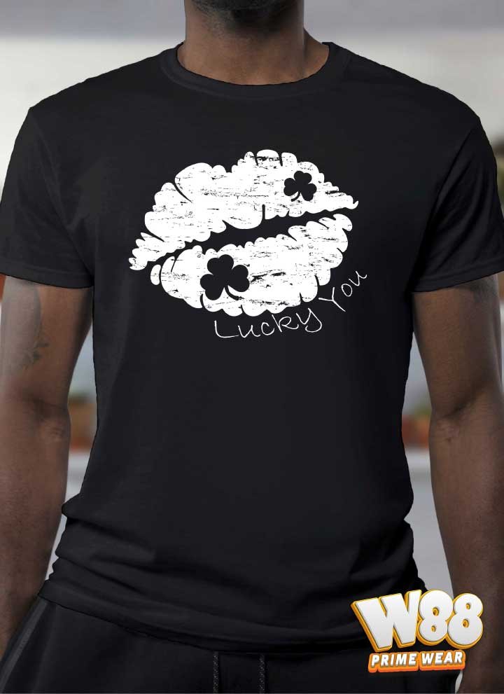 Kiss Me, I'm Lucky – T-Shirt 3 Kiss Me, I'm Lucky