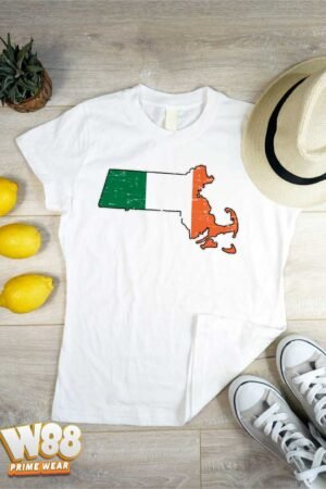 Lucky Bay State – T-Shirt [graphic custom tees]